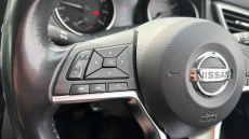 Nissan Qashqai 1.3 DiG-T Acenta Premium 5dr Petrol Hatchback